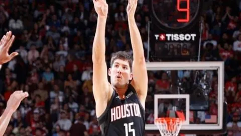 周四006：阿贾克斯VS圣吉联合 欧罗巴淘汰赛赛前分析